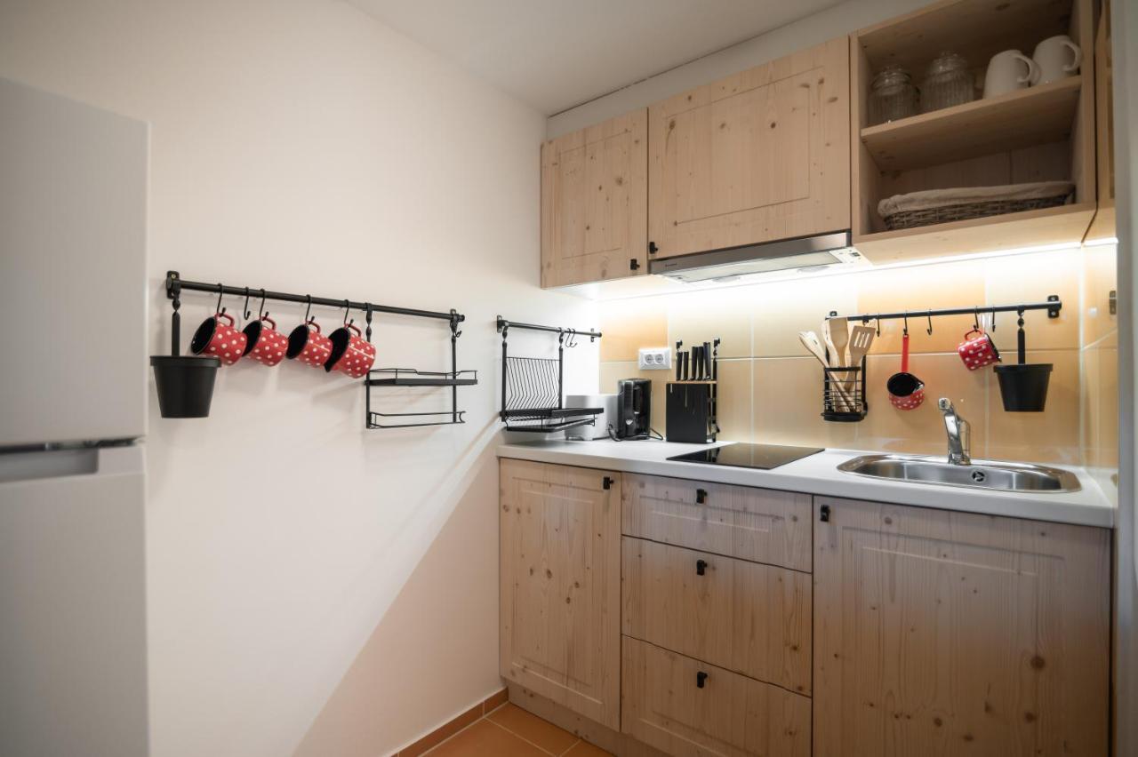 Apartments Strmol Церклье-на-Гореньскем Экстерьер фото