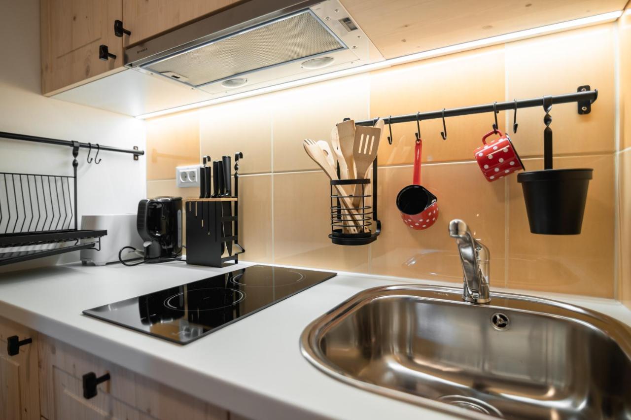 Apartments Strmol Церклье-на-Гореньскем Экстерьер фото